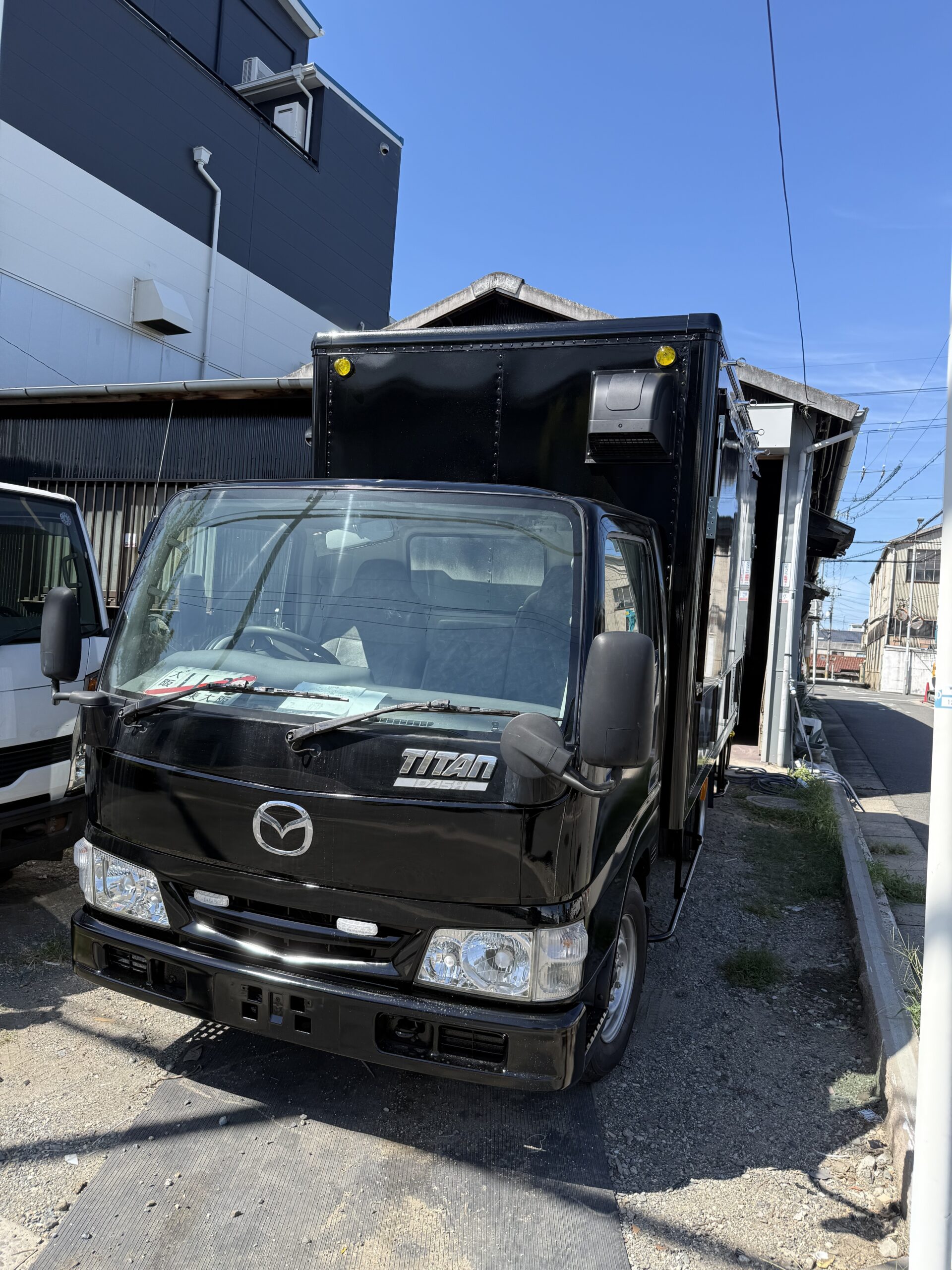 税込170万円　ガソリン車　マツダ　タイタンダッシュ